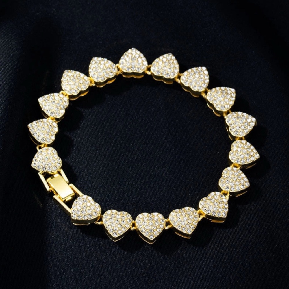 Gold Heart Bracelet